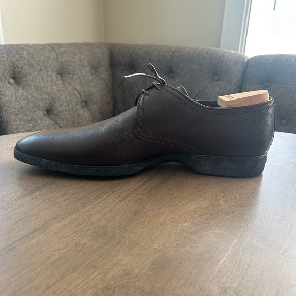 Bally Men's Leather Derby Shoe - Picture 5 of 6